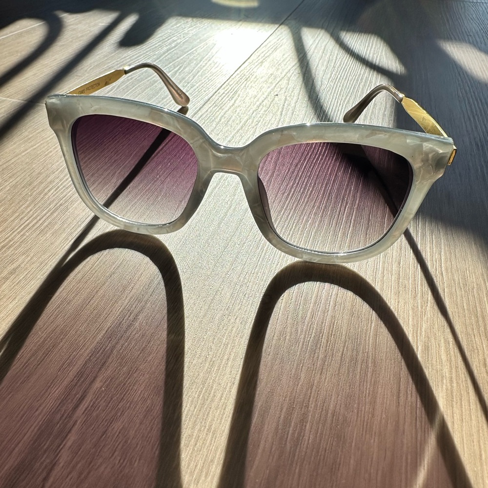 Stylish Gray Marbled Sunglasses